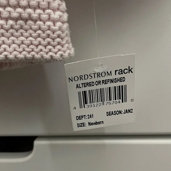 Nordstrom Rack Newborn Knitted hoodie - Picture 4 of 4